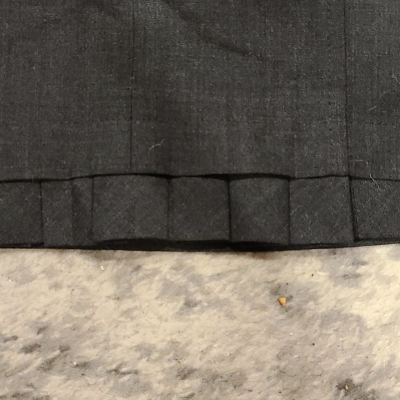 Nanette Lepore Heather Gray skirt - Picture 6 of 6